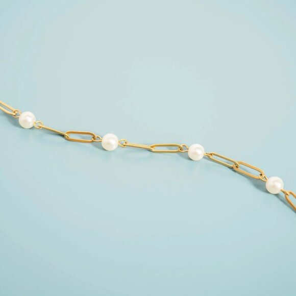 18K Gold Paperclip Chain & Pearl Necklace, PVD Coated, Water & Tarnish Resistant - Picture 4 of 4
